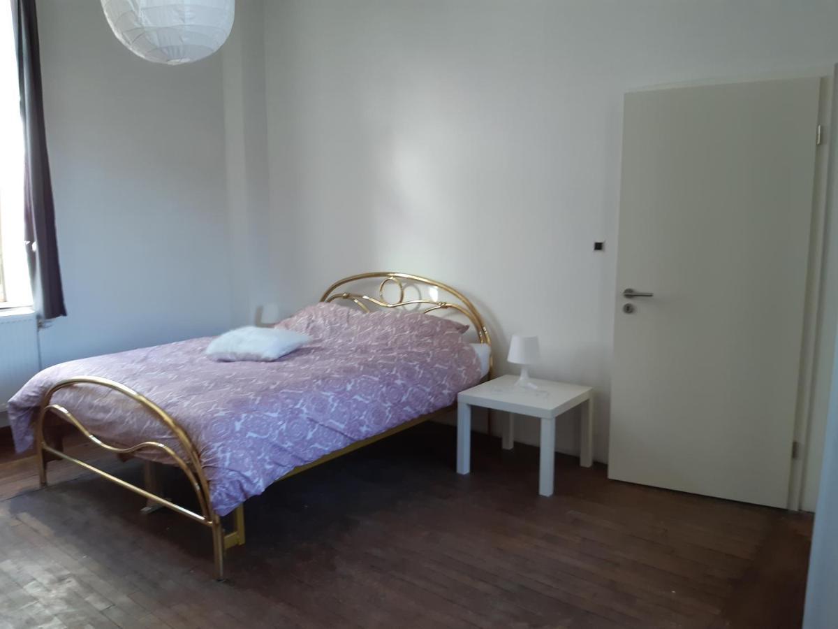 Chez Therese Stavelot Luaran gambar