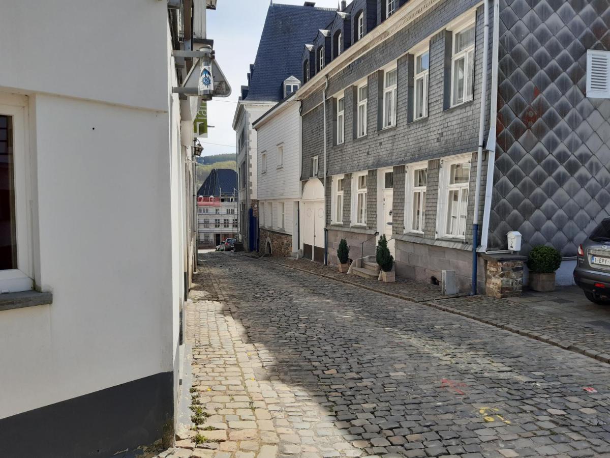 Chez Therese Stavelot Luaran gambar